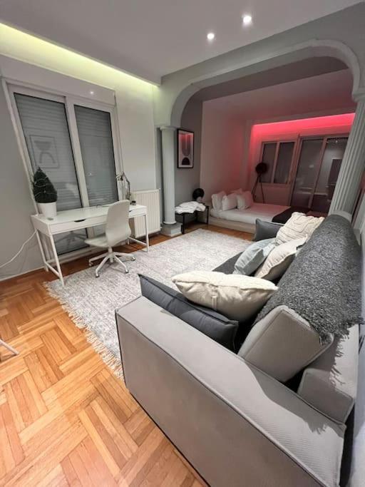 Secret Colors Of Apartment *